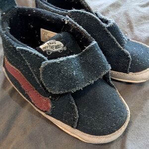 Vans Kids Shoes - Black and Red